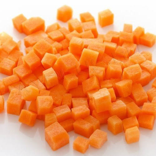 Идеальные кубики из моркови